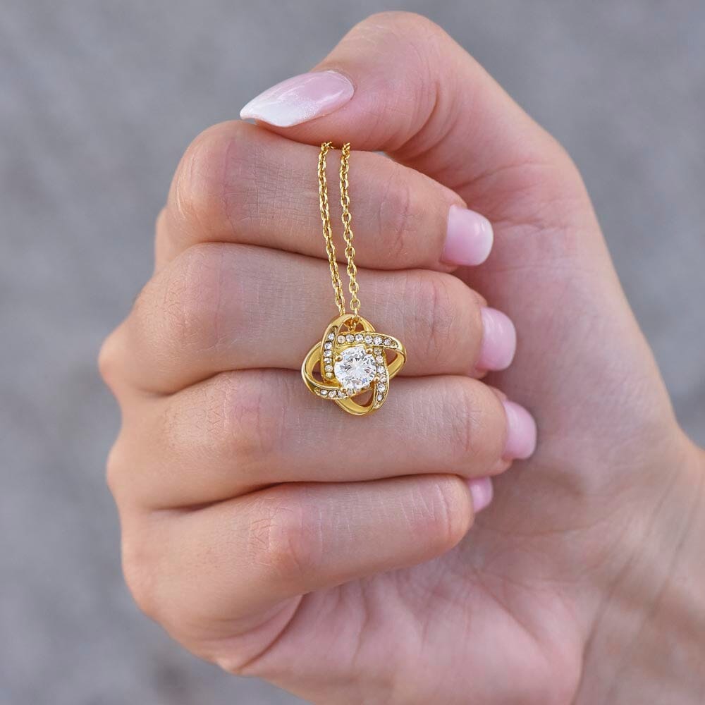 Unique Jewelry Gifts for Mother’s Day: Thoughtful Pieces She'll Never Forget