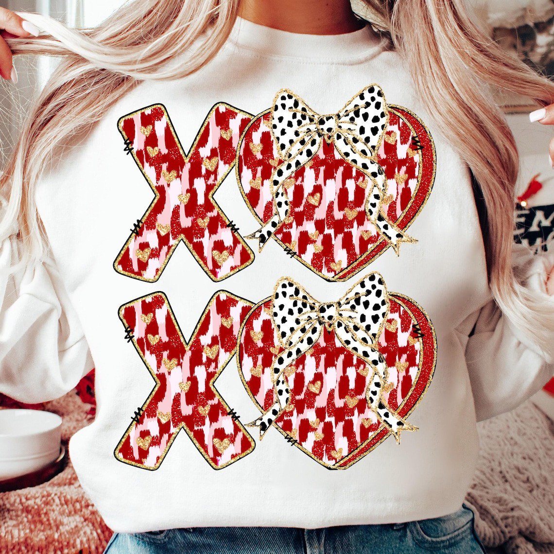XOXO Valentine Day Heart Brushstroke Sweatshirt Holiday Corporate Gifts